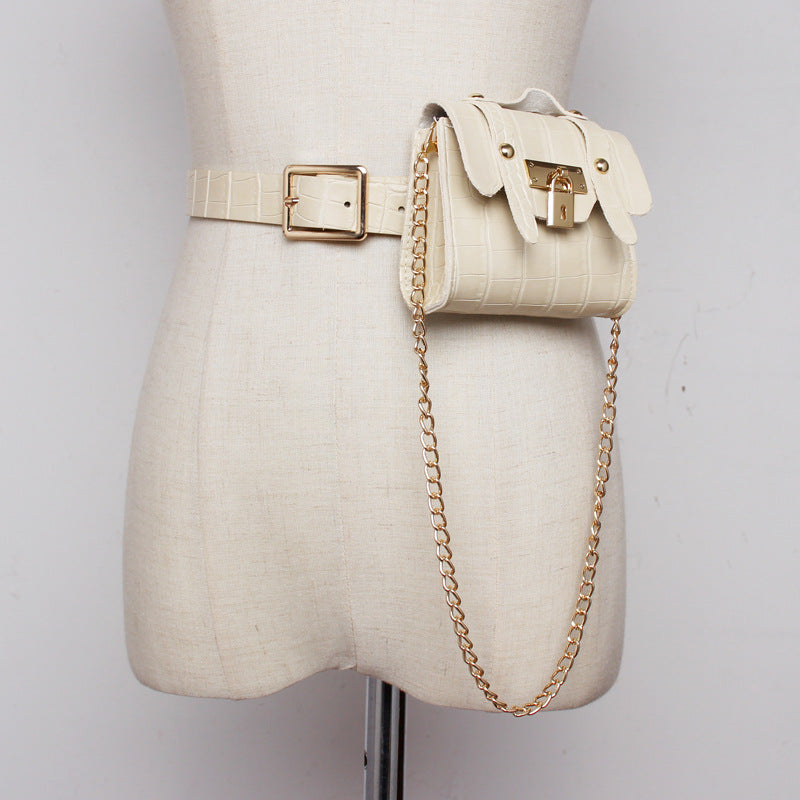 Vintage-Minitasche mit goldfarbener Schnalle und Verschluss