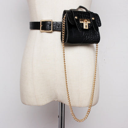 Vintage-Minitasche mit goldfarbener Schnalle und Verschluss