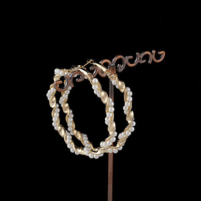 Metall-Perlenohrringe