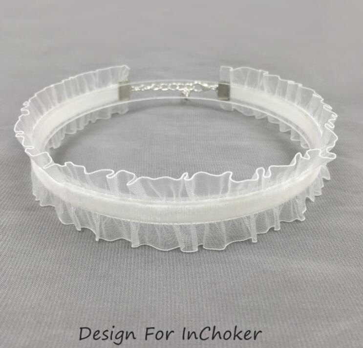 Gothic-Halskette mit mehrlagigen Kristallen und Spitzen-Design