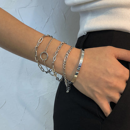 Trendiges Armband mit Ring-Design, individueller Stil