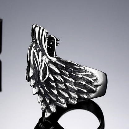 Men's ring made of titanium steel with wolf's head, striking designer ring