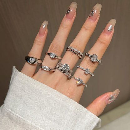 Eingelegter Hochzeitsring mit geometrischem Herzdesign, Damenschmuck