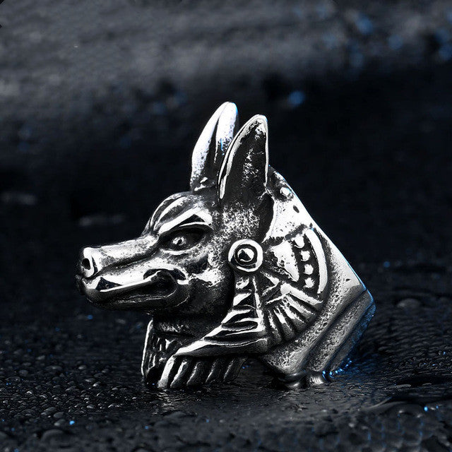 Men's ring made of titanium steel with wolf's head, striking designer ring