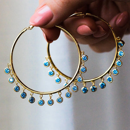 Fashionable large hoop earrings in European and American boho style