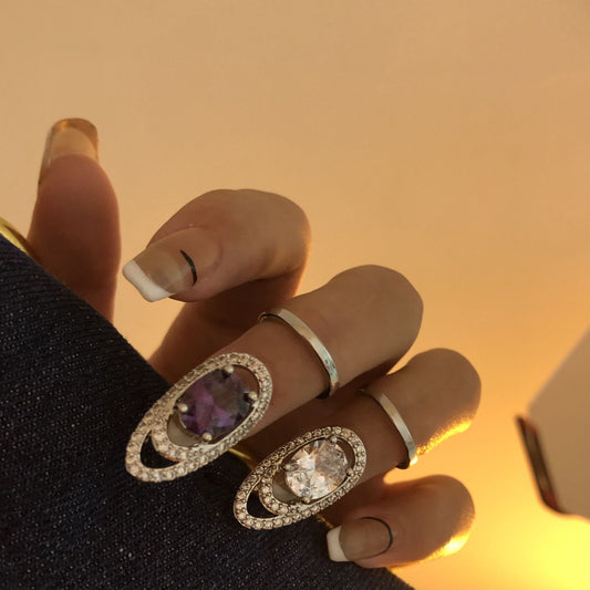 Fingertip-Nagelring mit Schmuckstein