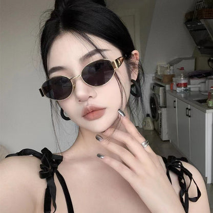 Ovale Damen Sonnenbrille Metall Vintage Statement