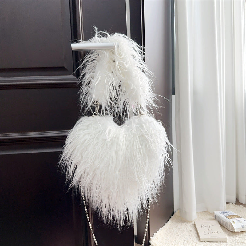 Damenhandtasche aus Wolle mit Kettenriemen