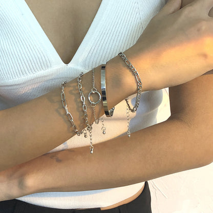 Trendiges Armband mit Ring-Design, individueller Stil