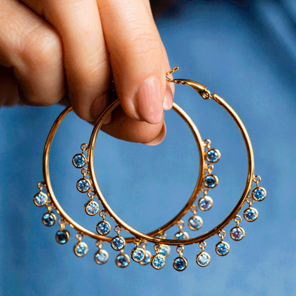 Fashionable large hoop earrings in European and American boho style
