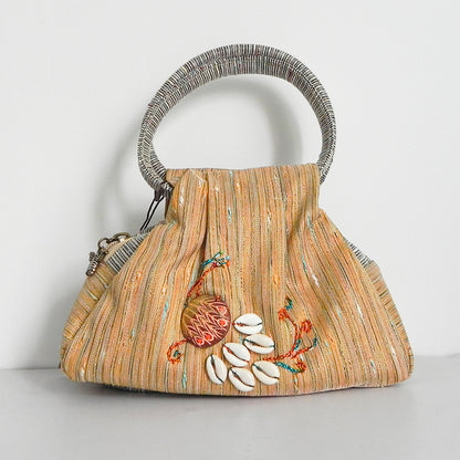 Handgefertigte Pfauen-Webtasche im ethnischen Stil