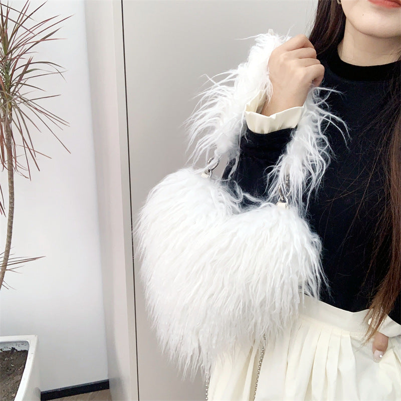 Damenhandtasche aus Wolle mit Kettenriemen