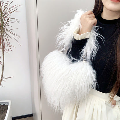 Damenhandtasche aus Wolle mit Kettenriemen