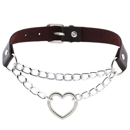 Modischer Damen-Choker mit herzförmigem Lederanhänger und Kette
