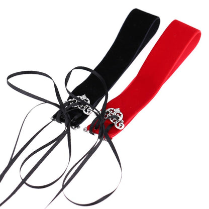 Modischer Damen-Choker aus Legierung mit Samt