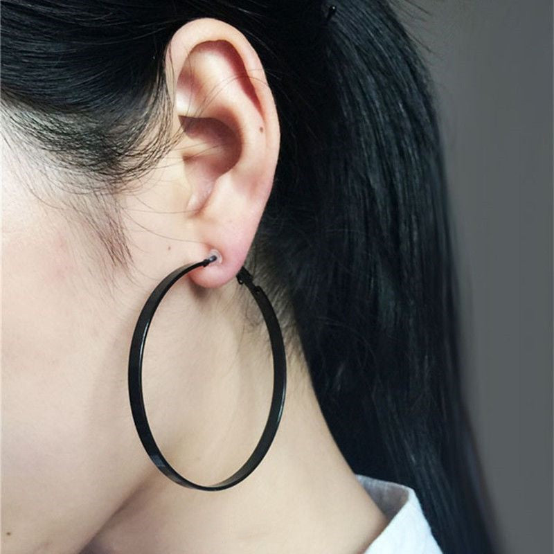 Large women's hoop earrings in European and American style
