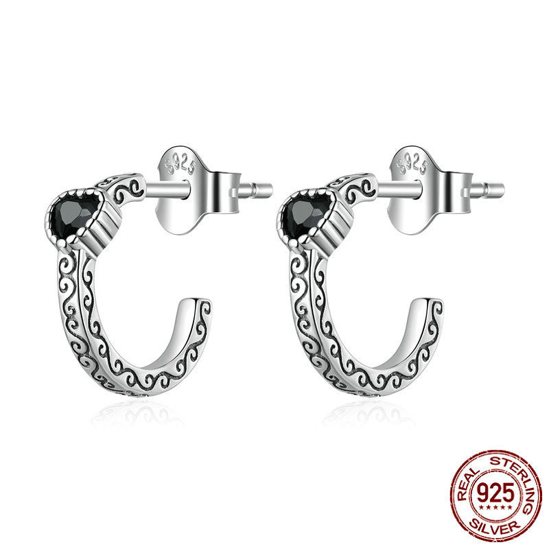 Vintage jewelry set with black zirconia ring and matching earrings