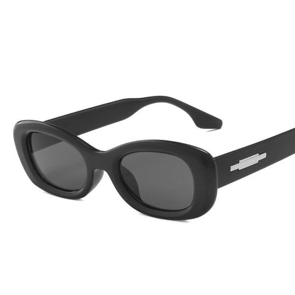 Neue Netflix Mini Sonnenbrille Statement Trend